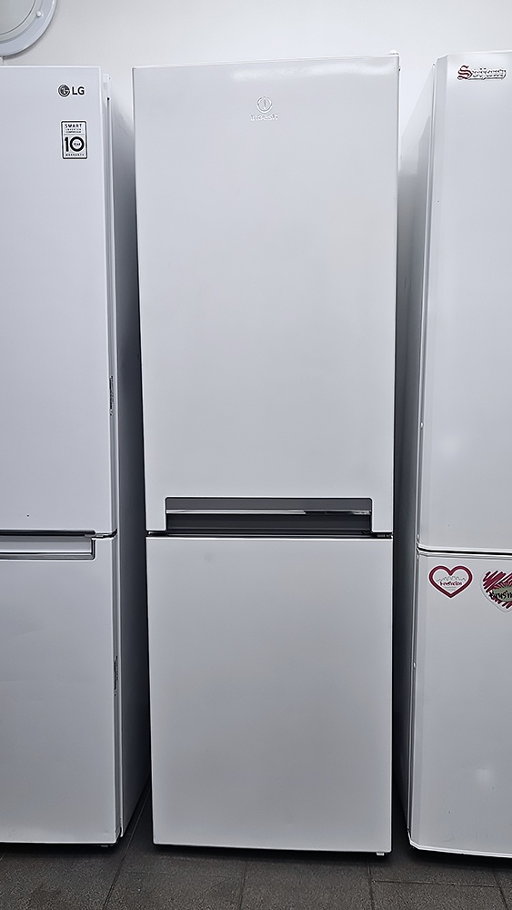 Lednice s mrazákem BEKO, kombinovaná - 5