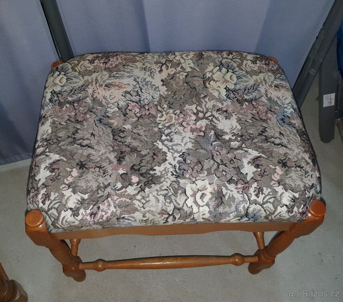 Rustikální stolek a stolička - 5