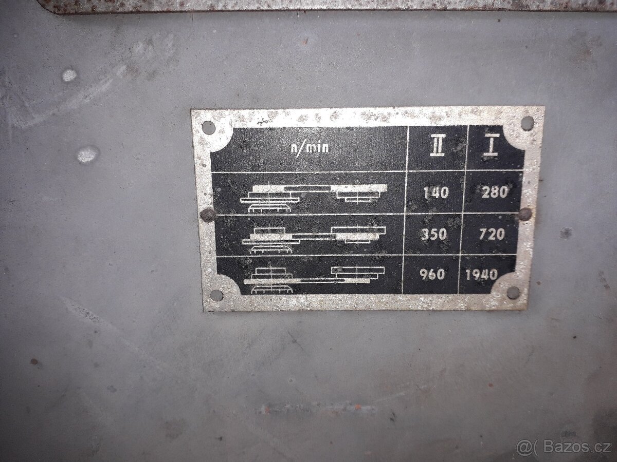 Stolní sloupová vrtačka - 5