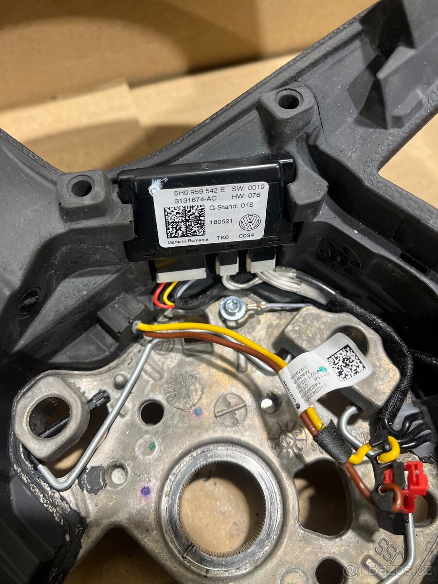 Volant vw golf VIII - 5