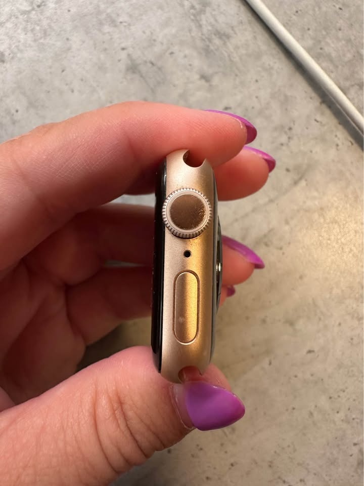 Apple Watch Series 6 GPS 40mm - 5