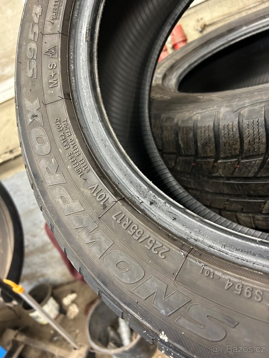 225/55 R17 Toyo zimni sada pneu - 5