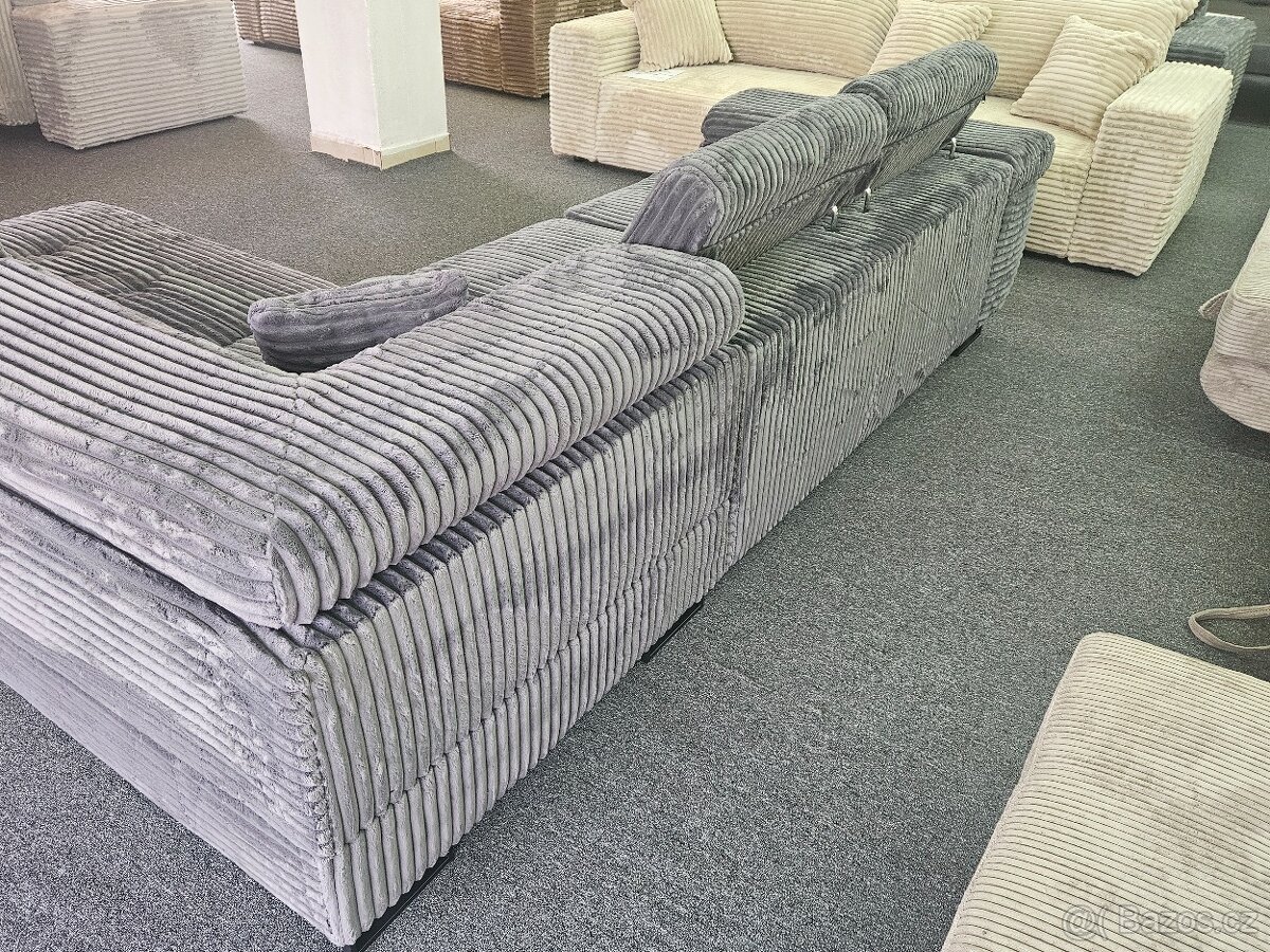 ROZKLÁDACÍ SEDACÍ SOUPRAVA - 5