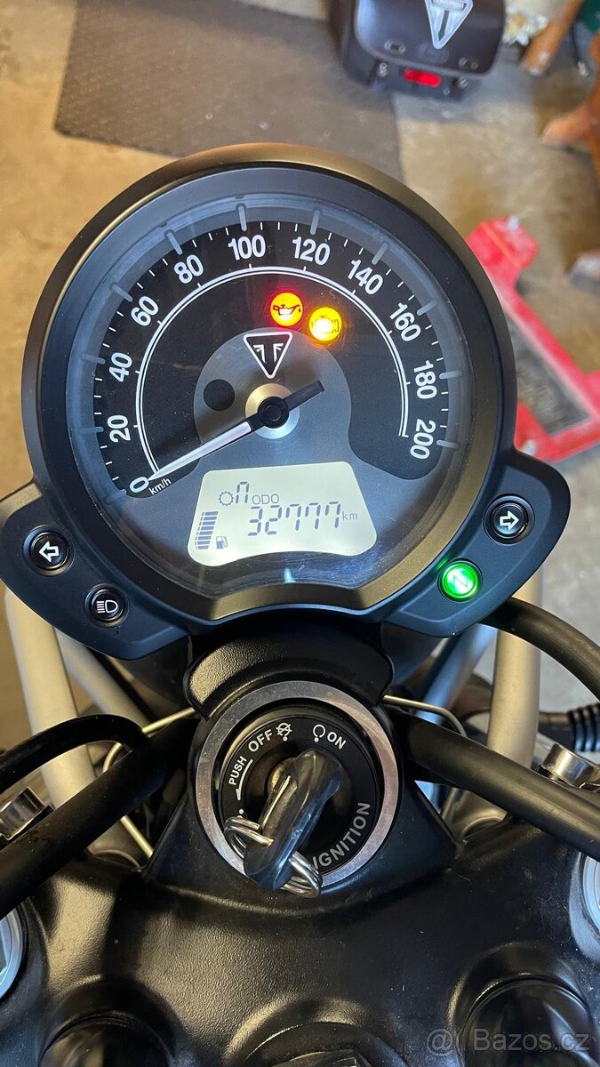 Motocykl Triumph - 5