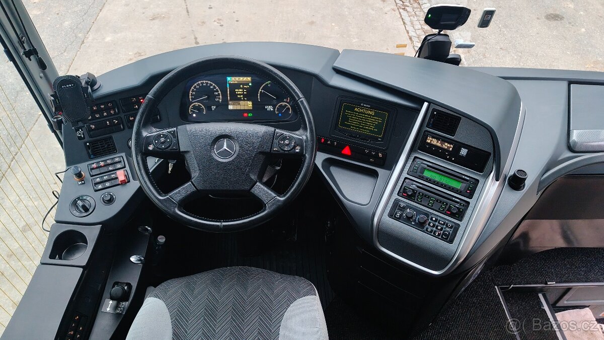 Mercedes Benz Travego M - 5