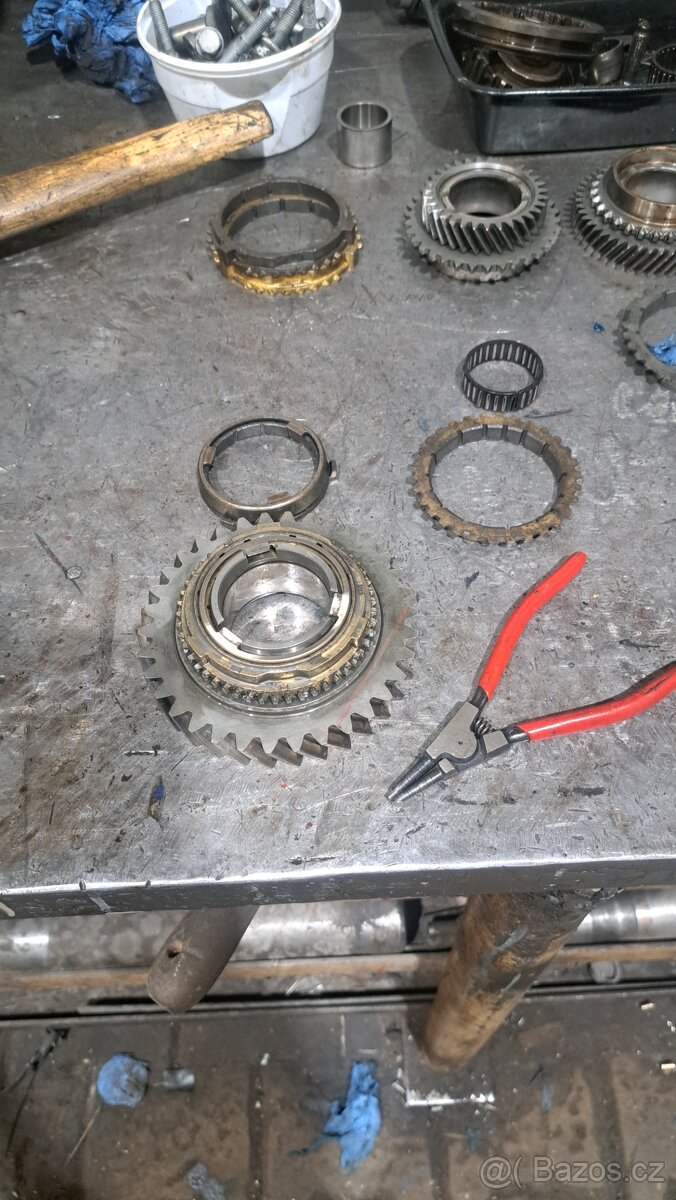 Prodam převodovku transporter Vw t5 ,1.9tdi - 5