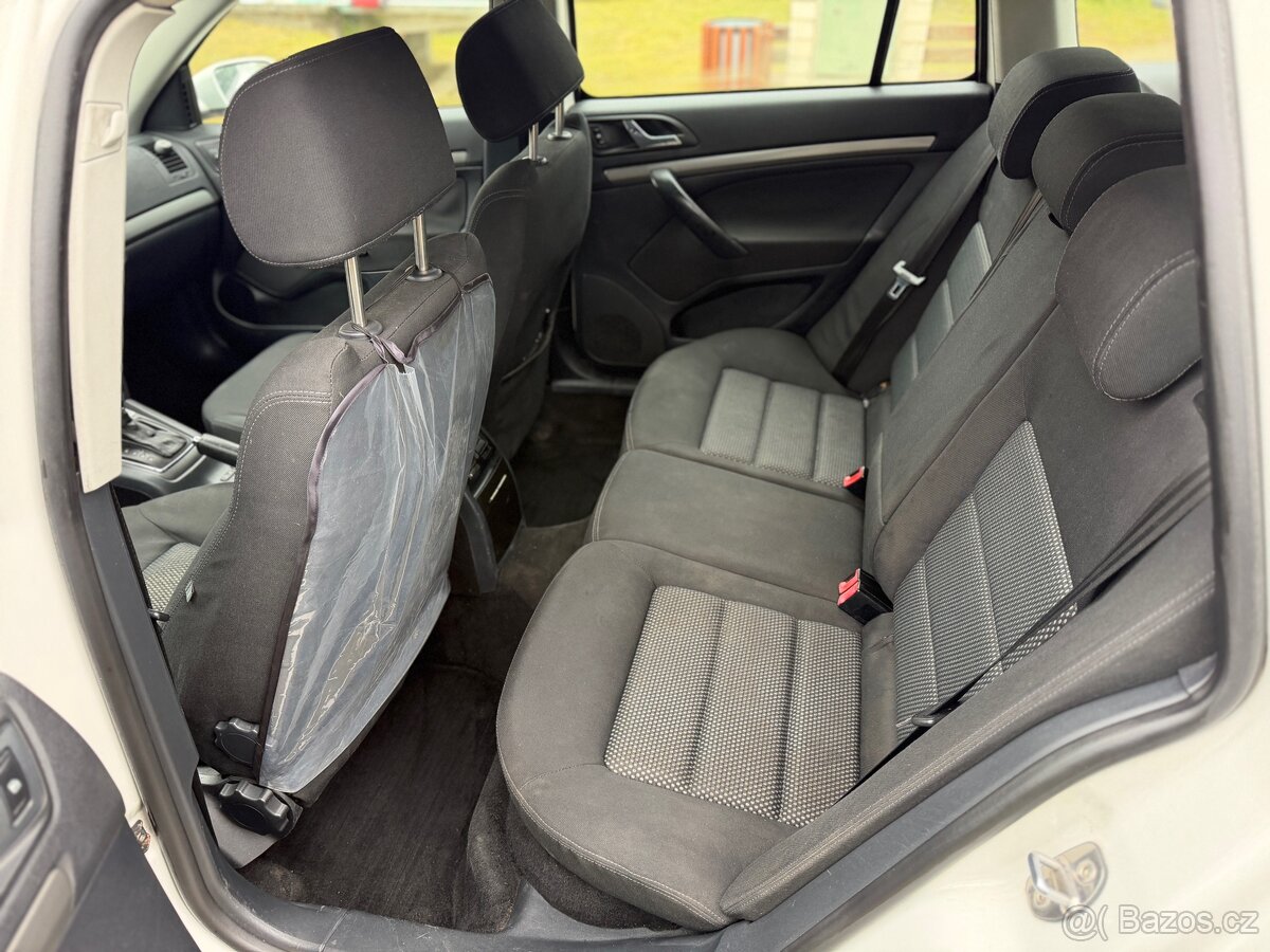 Škoda Octavia combi II dsg - 5