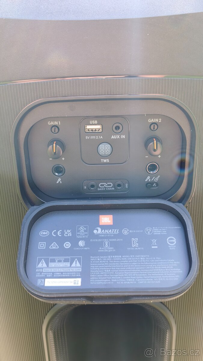 Prodám partybox JBL 710 - 5