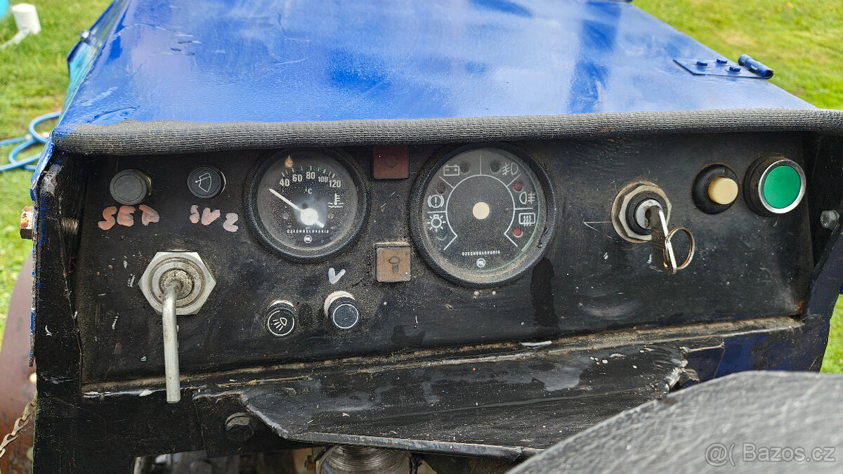 Traktor - domácí výroba z Ford Tranzit - do lesa - 5