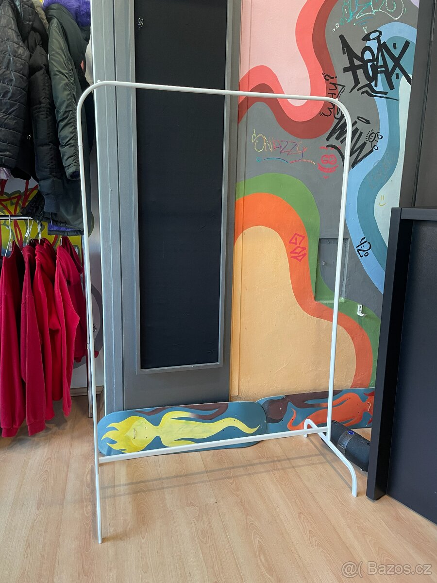 Stojan na obleční IKEA MULIG - 5