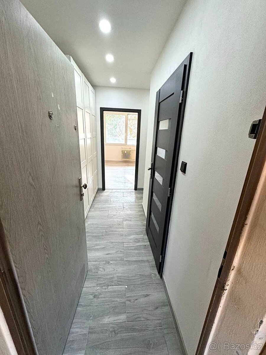 krásný nový byt 2+1, 46m2 v ul. Litvínovská, Praha 9 -Prosek - 5