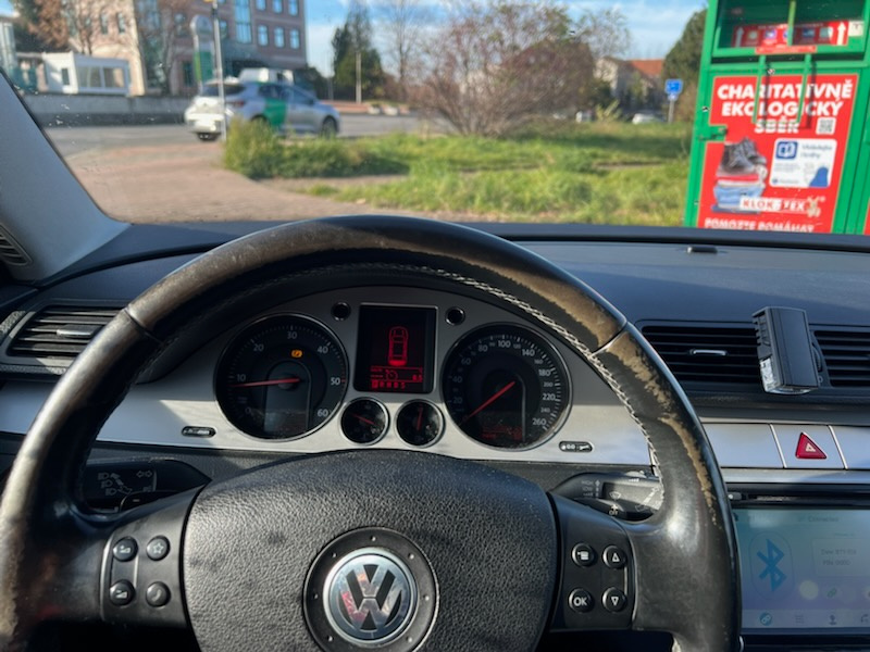 Prodám Volkswagen Passat DSG 2008 pojízdný - 5