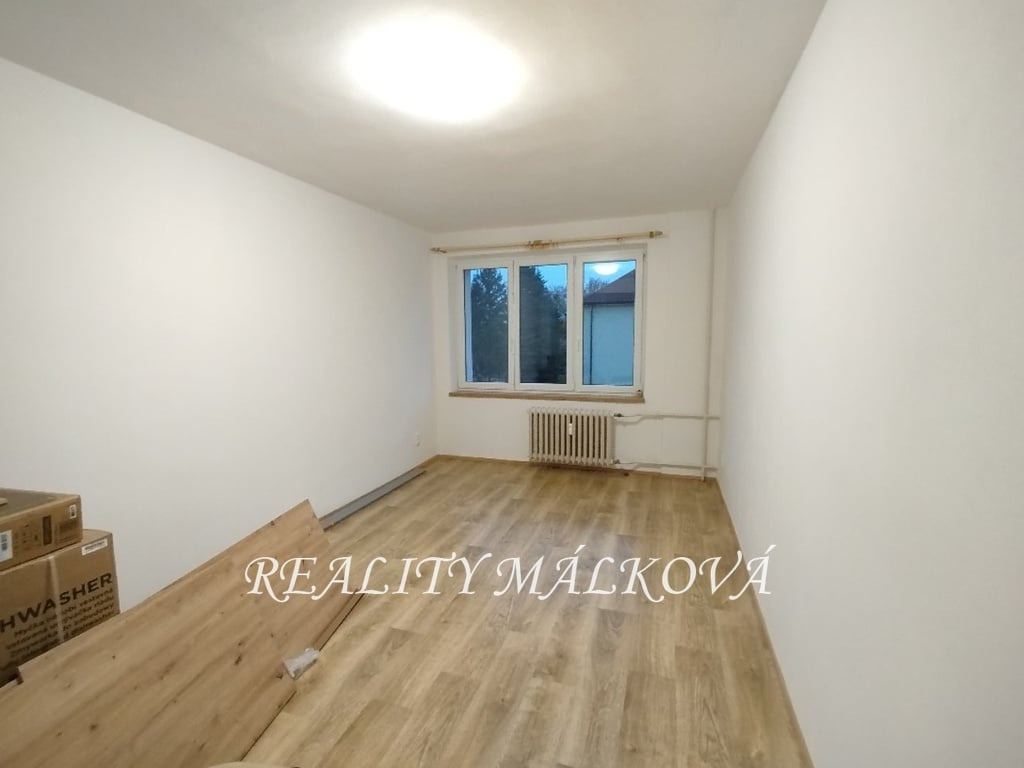 Podnájem bytu 3+1/balkon, 65 m2, 4NP., Pardubice, Pichlova - 5