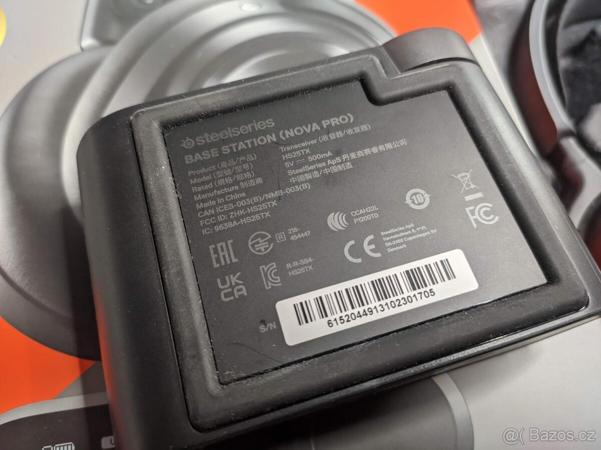 Bezdrátová sluchátka Steelseries arctis nova pro wireless - 5