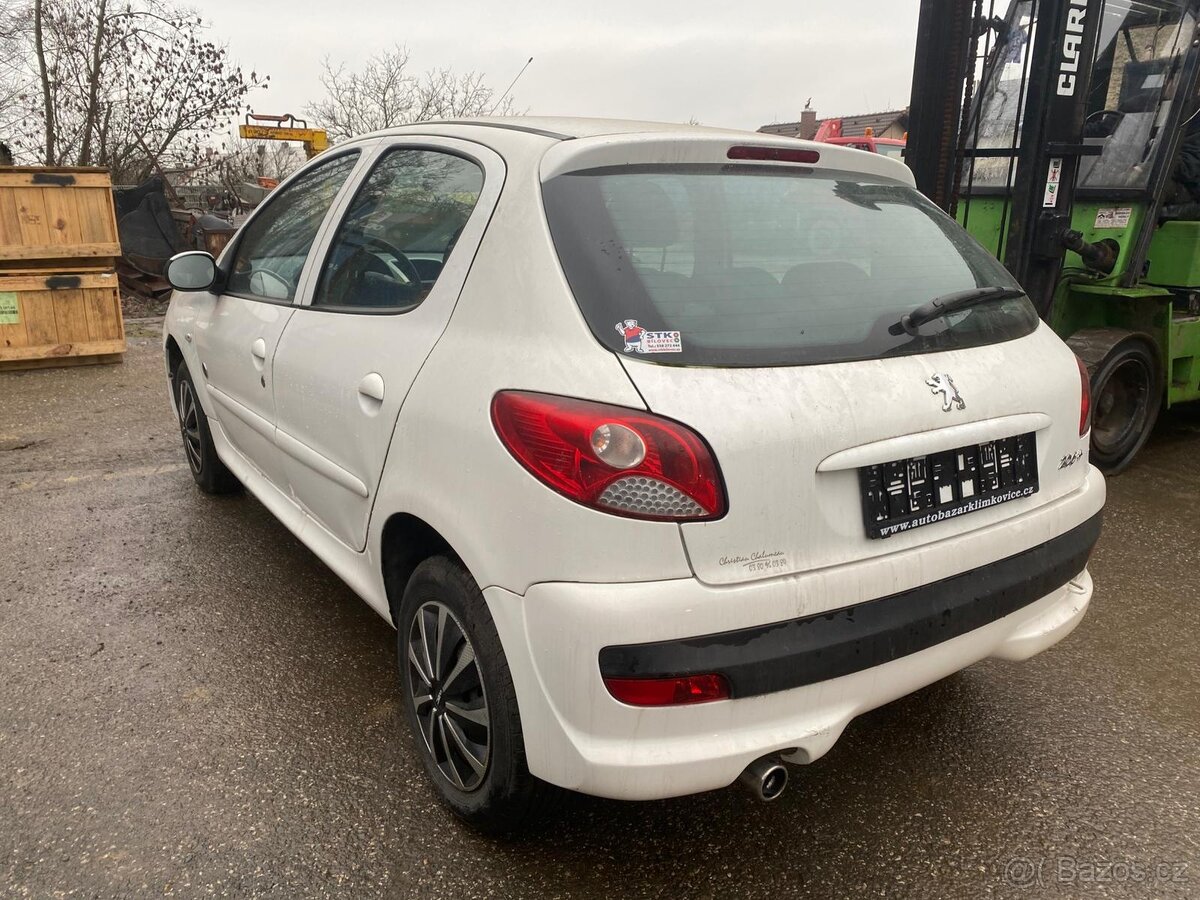 PEUGEOT 206 + prodej použitých náhradních dílů z vozu - 5