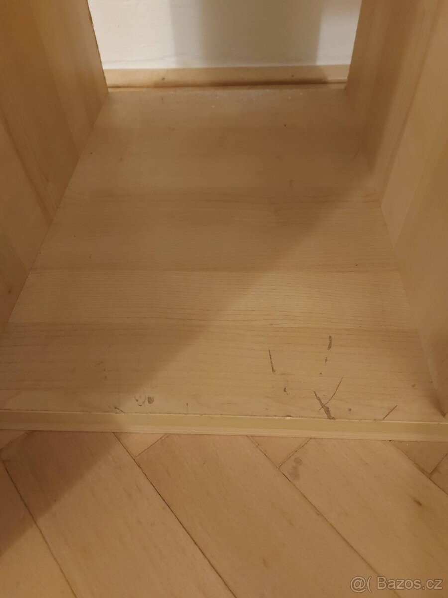 Počítačový stůl PC s výsuvnou deskou - 5