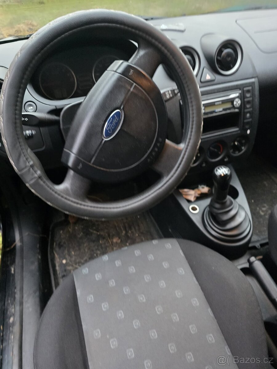 Ford Fiesta 1.4, benzín, 59 kW - 5