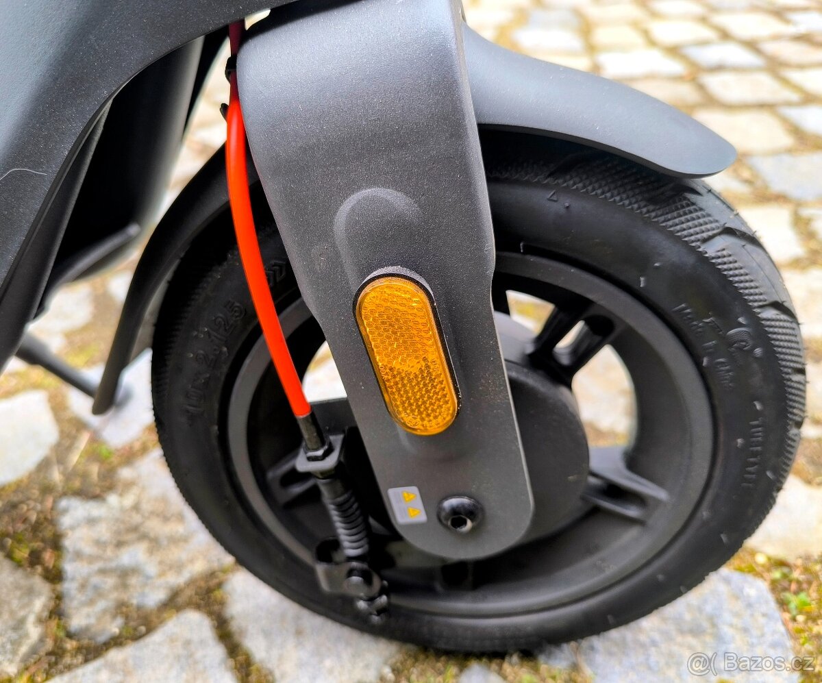 Elektrická koloběžka XIAOMI 4 Lite 2. generace - 5