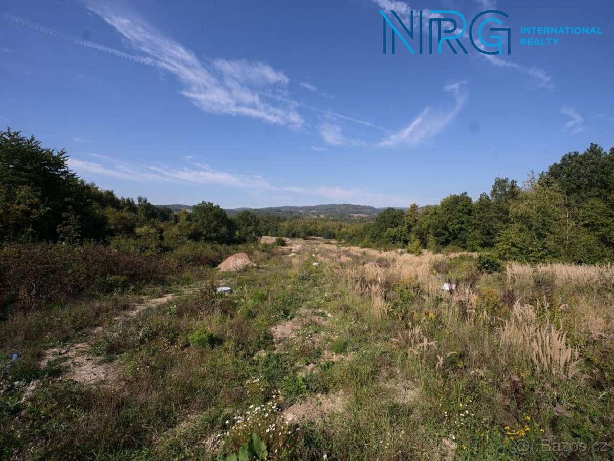 Prodej stavebního zasíťovaného pozemku, 5205 m2, Chomutov - 5