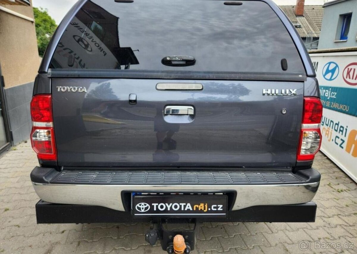 Toyota Hilux 3.0-HARDTOP-PĚKNÝ STAV