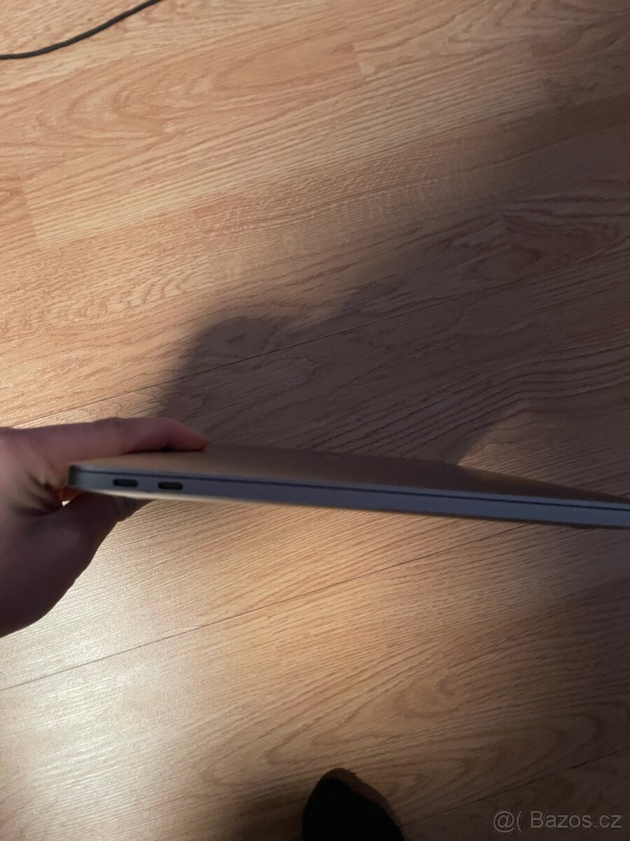 MacBook Pro 13” 2017-Intel i5, 8GB RAM, 256GB SSD - 5