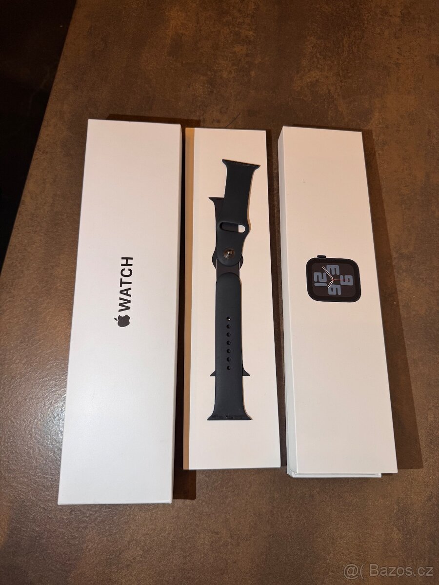 Apple Watch SE 2022 GPS 2 generace 44mm - 5