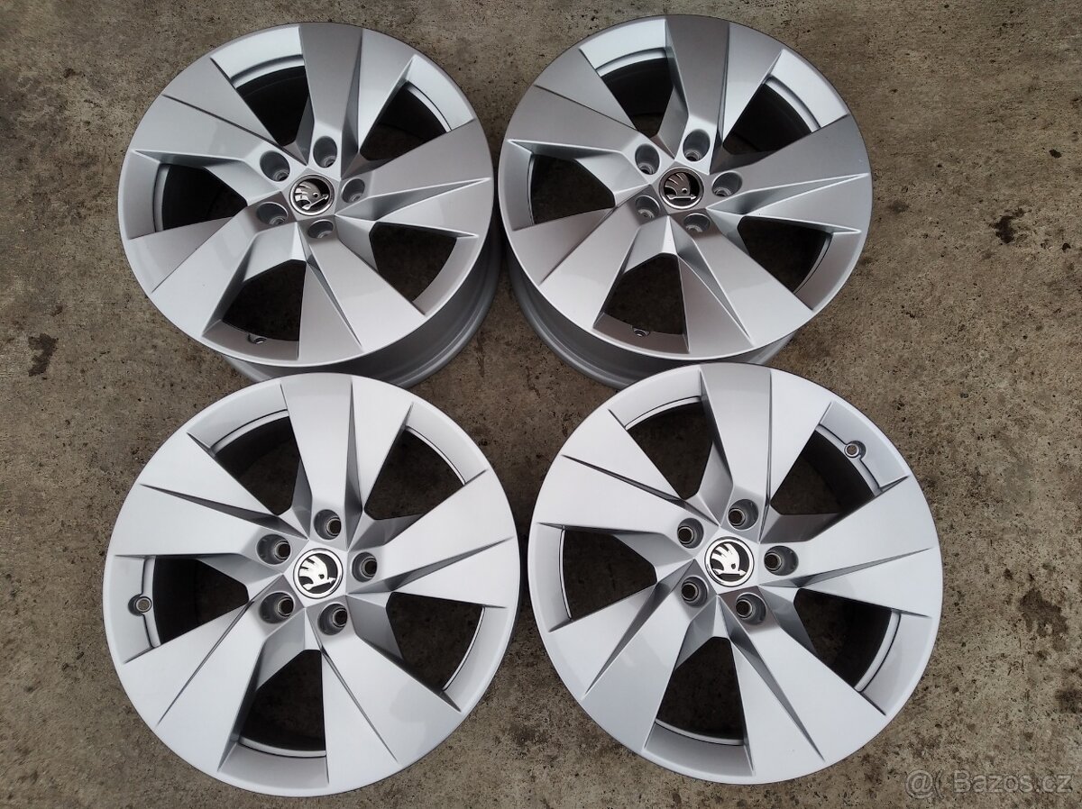 Prodám novou originální sadu disků Škoda Kodiaq II R17 - 5