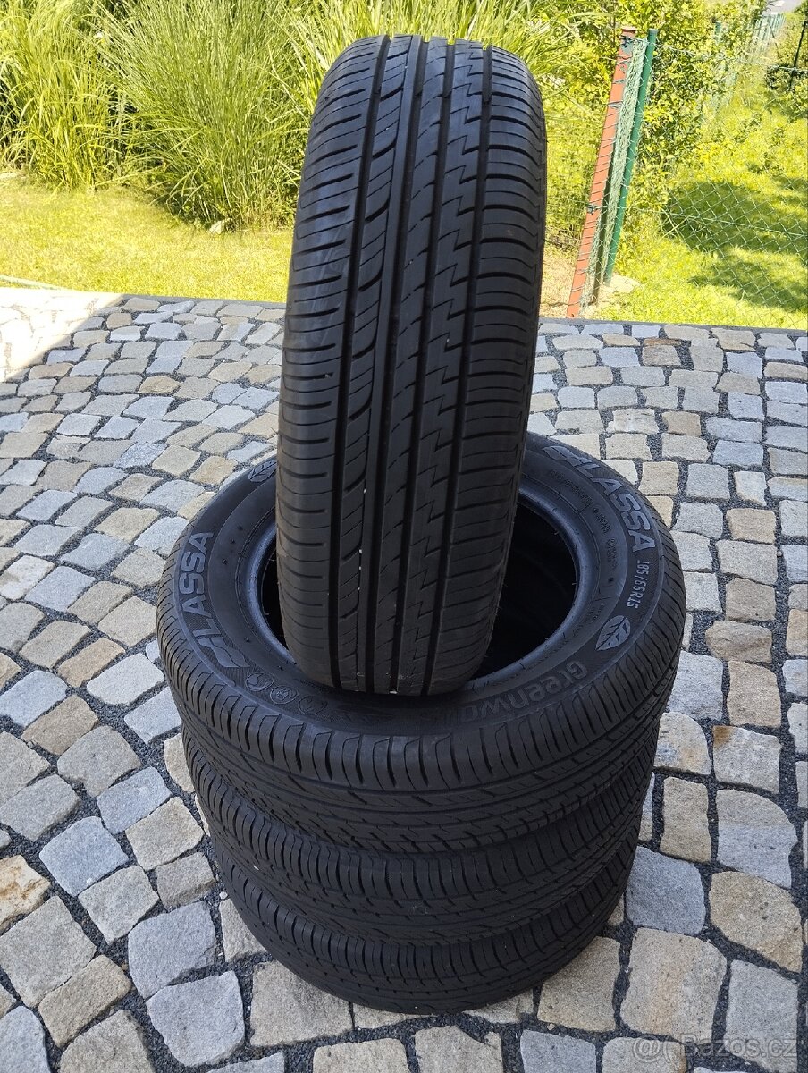 Zánovní 4ks 185/65/15 letní pneu Lassa 7mm+ - 5