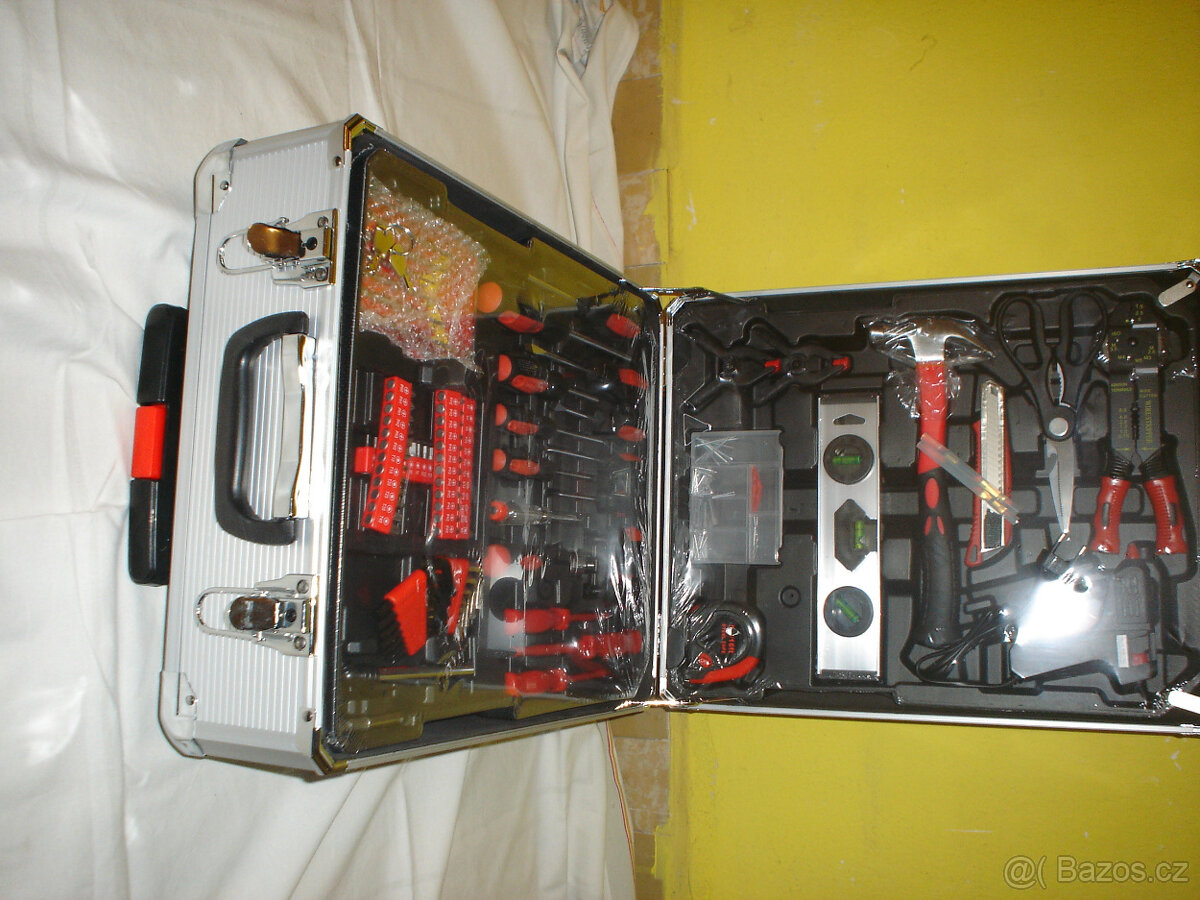 Nevhodný dárek - 5