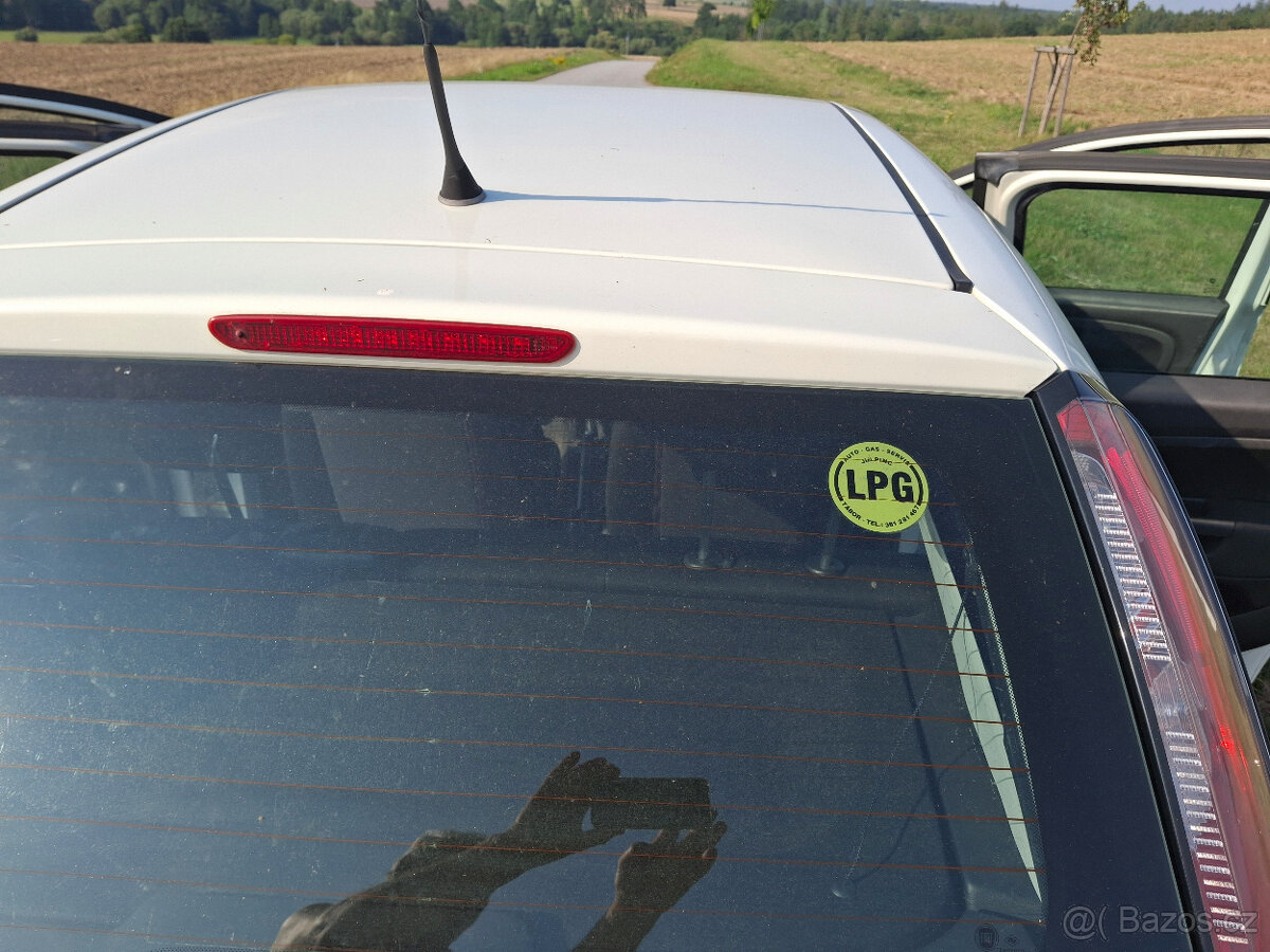 Fiat Grande Punto evo 1,2 - 5