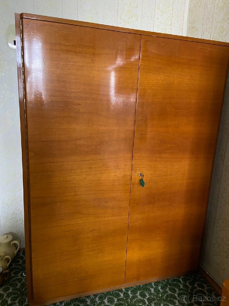 Skříně a komody - 5