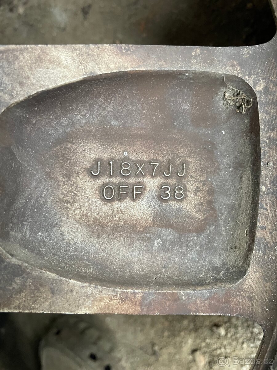 Al kola s pneu 225/55R18 - 5