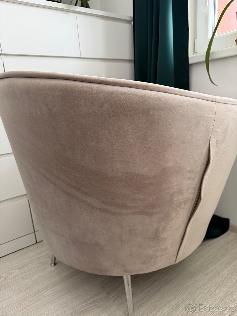 Semišové křeslo - 5