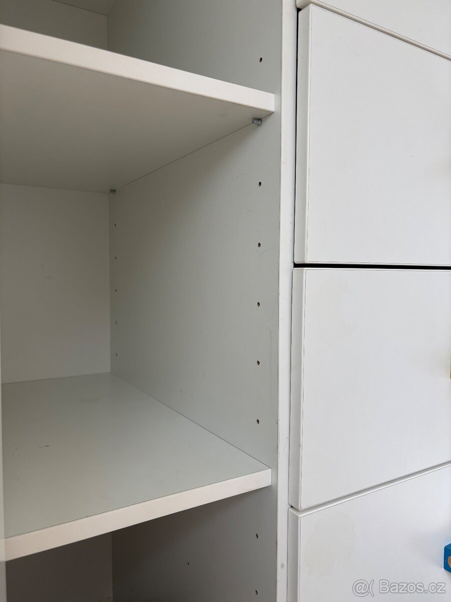 Skříň - 5