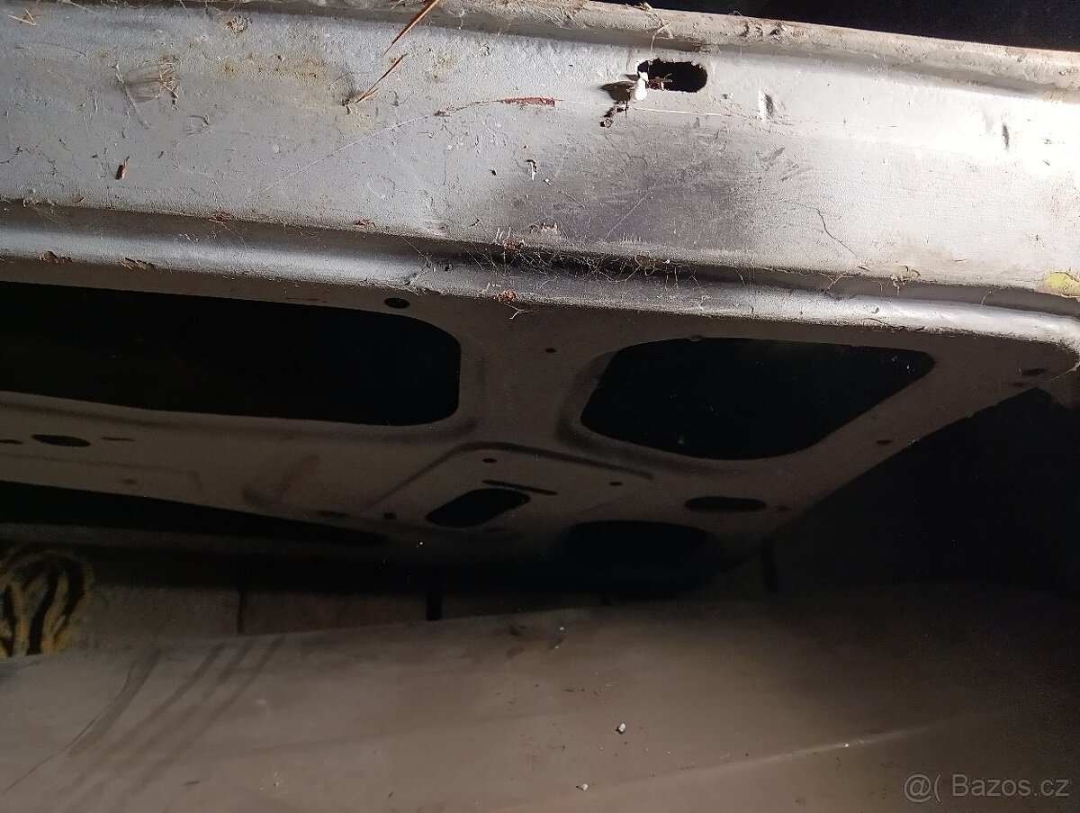 Karosářské díly škoda 110 r , 100 - 5