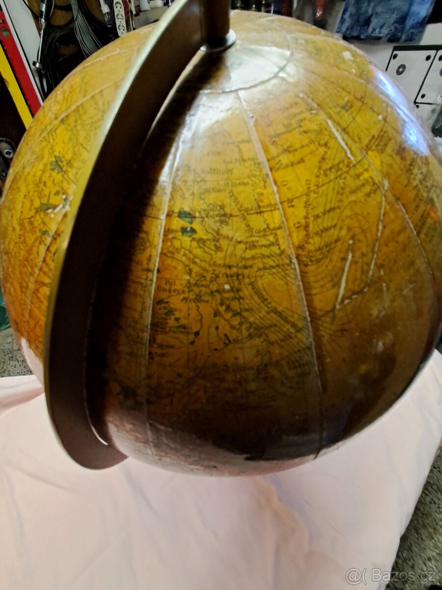 Starožitný globus - 5