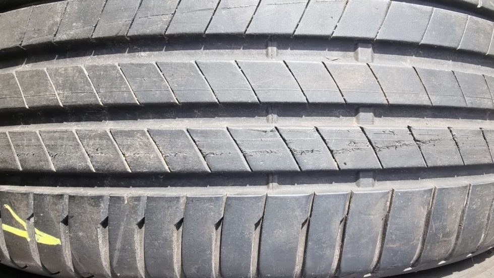 Letní pneu 225/40/18 Bridgestone - 5