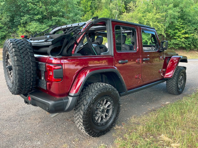 Jeep Wrangler Rubicon 392, 6.4 V8 HEMI 470HP