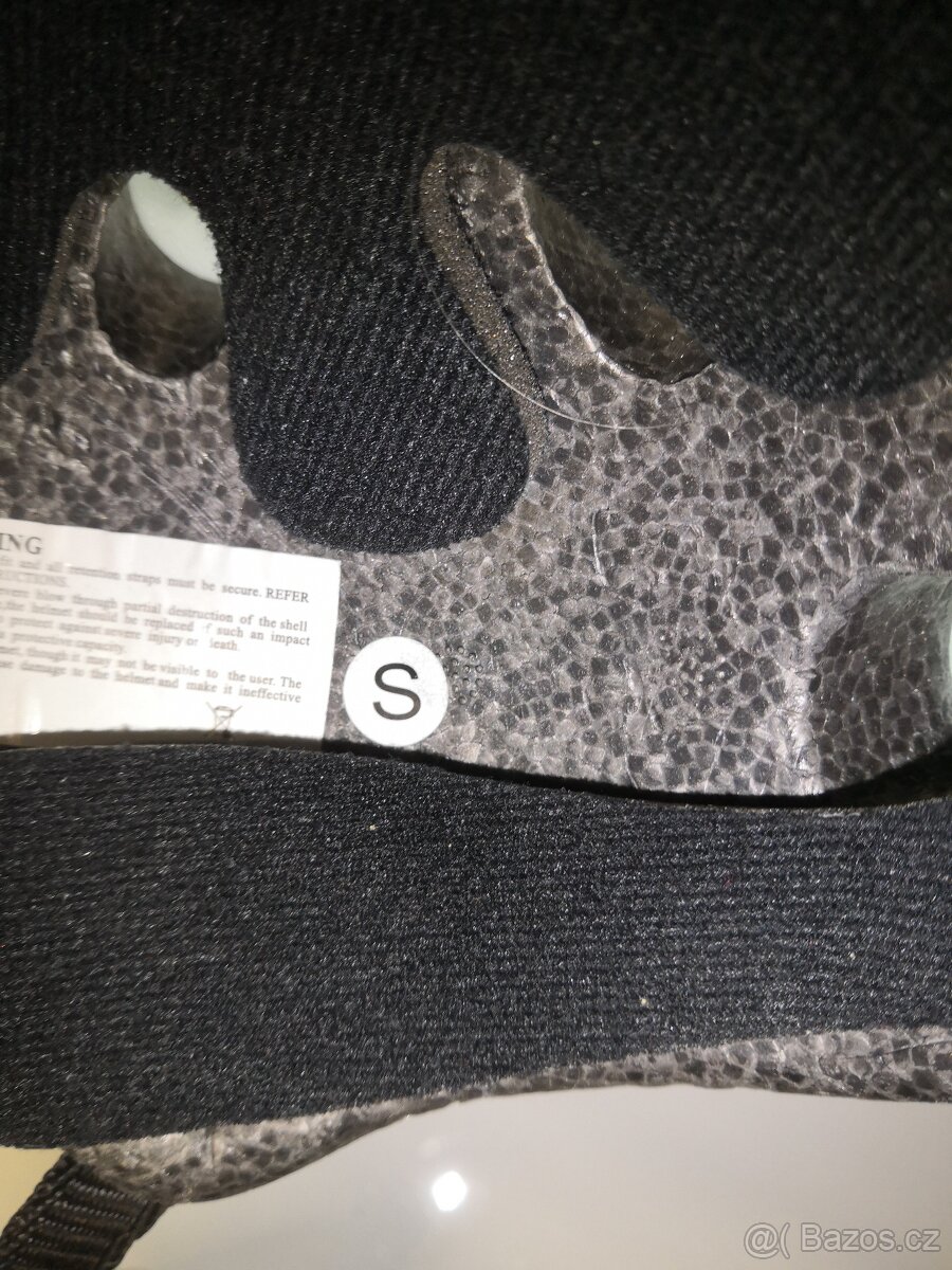 Dětská přilba s blikačkou - velikost S 48 - 53 cm - 5