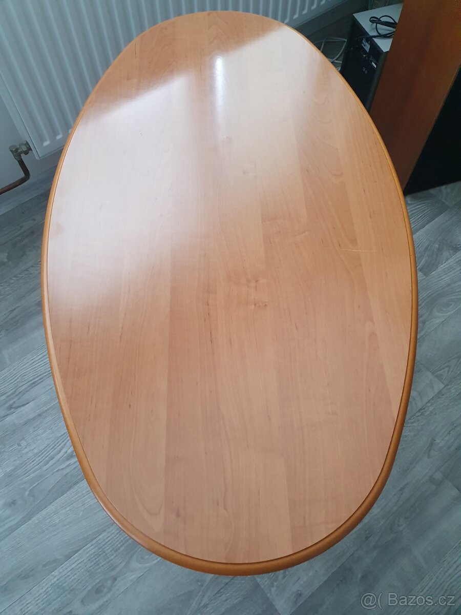 Konferenční stolek - 5