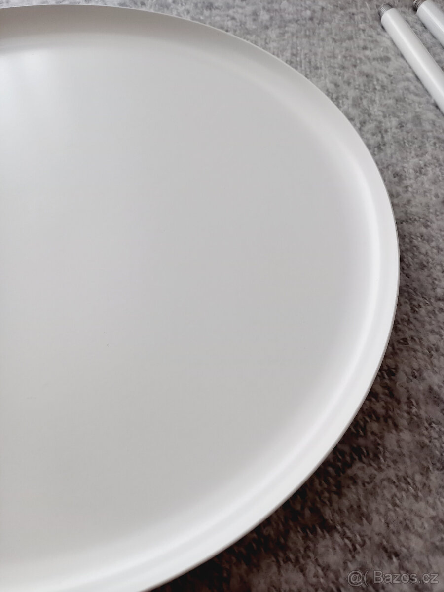 Bílý kovový stolek Frost - WHITE LABEL - 5