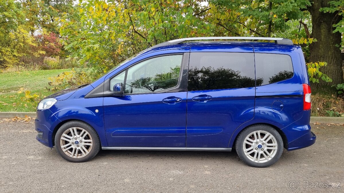 FORD TOURNEO COURIER - 5
