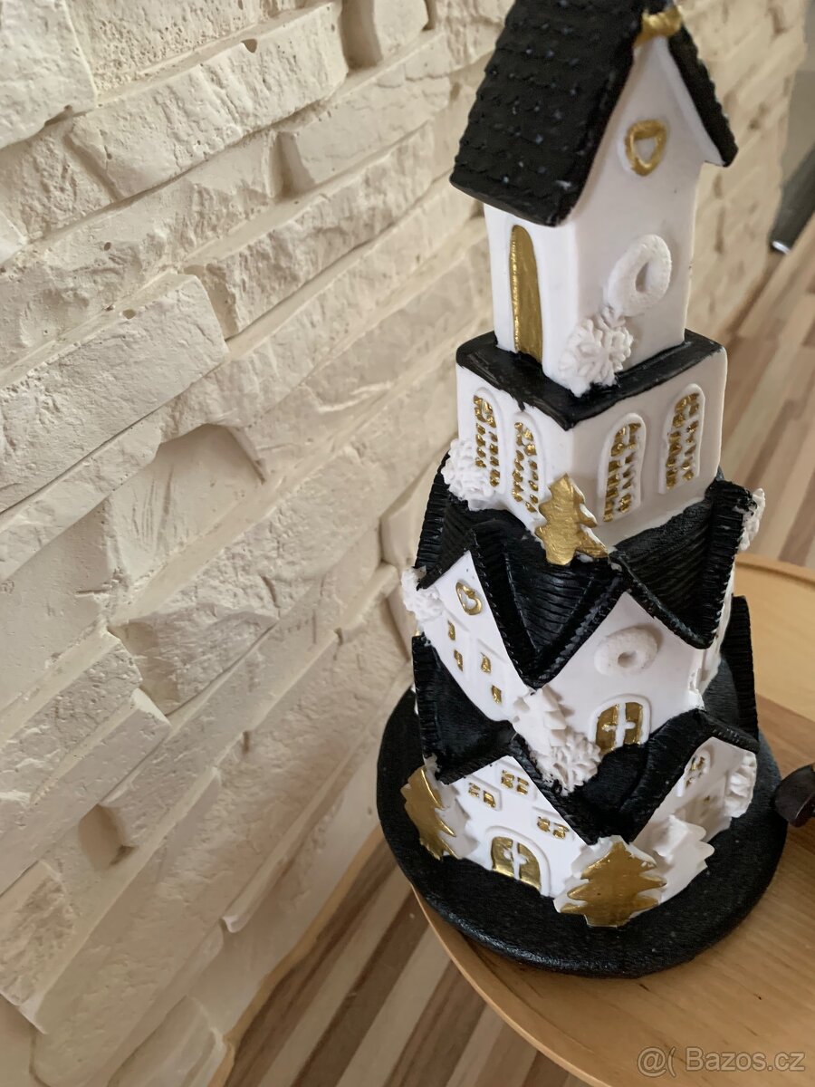 Vánoční dekorace a houpací kůň - 5