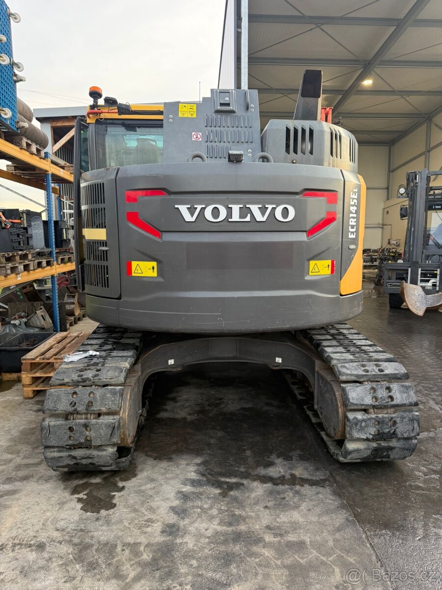 Pásový bagr VOLVO ECR 145EL - 5