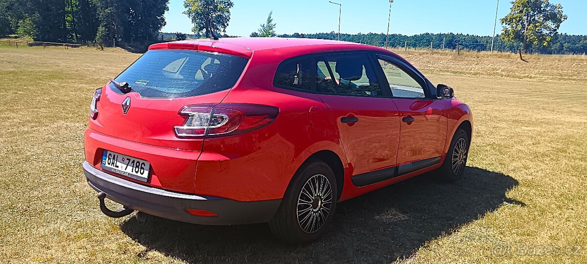 Renault Megane 3 kombi, r.v.2010, 1.6 benzín 74kw, 5 kvalt - 5