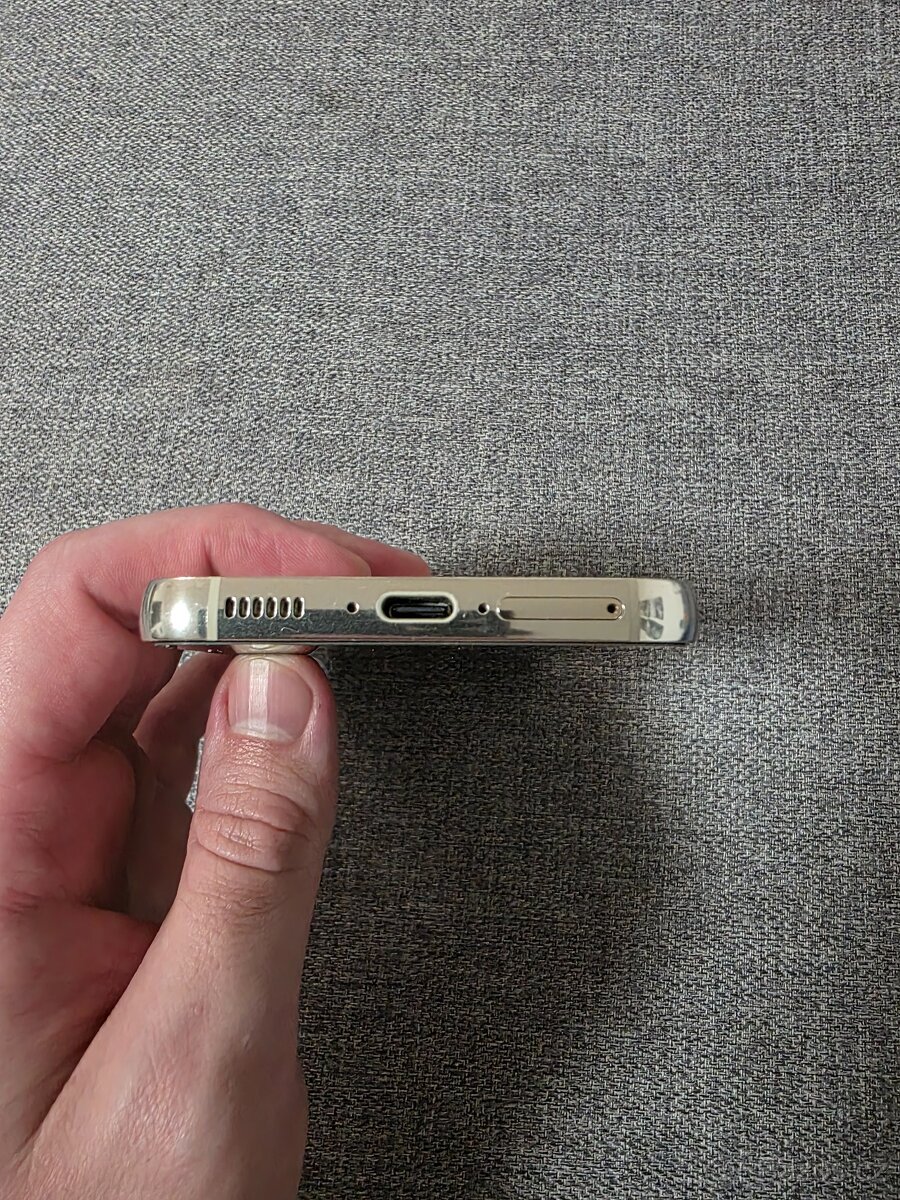 Samsung Galaxy S23 256 GB - 5