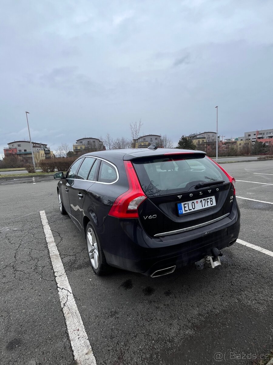 V60 Plagin Hibryd 2.4 D6 AWD - 5