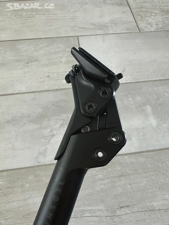 Odpružená sedlovka REDSHIFT - 5