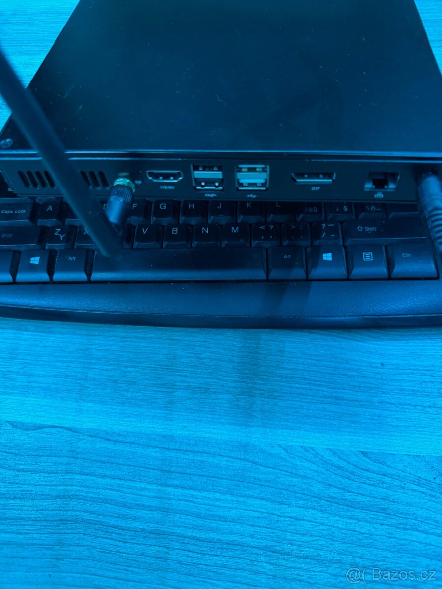 Mikro PC Giada Intel Pentium 2.10Ghz - 5