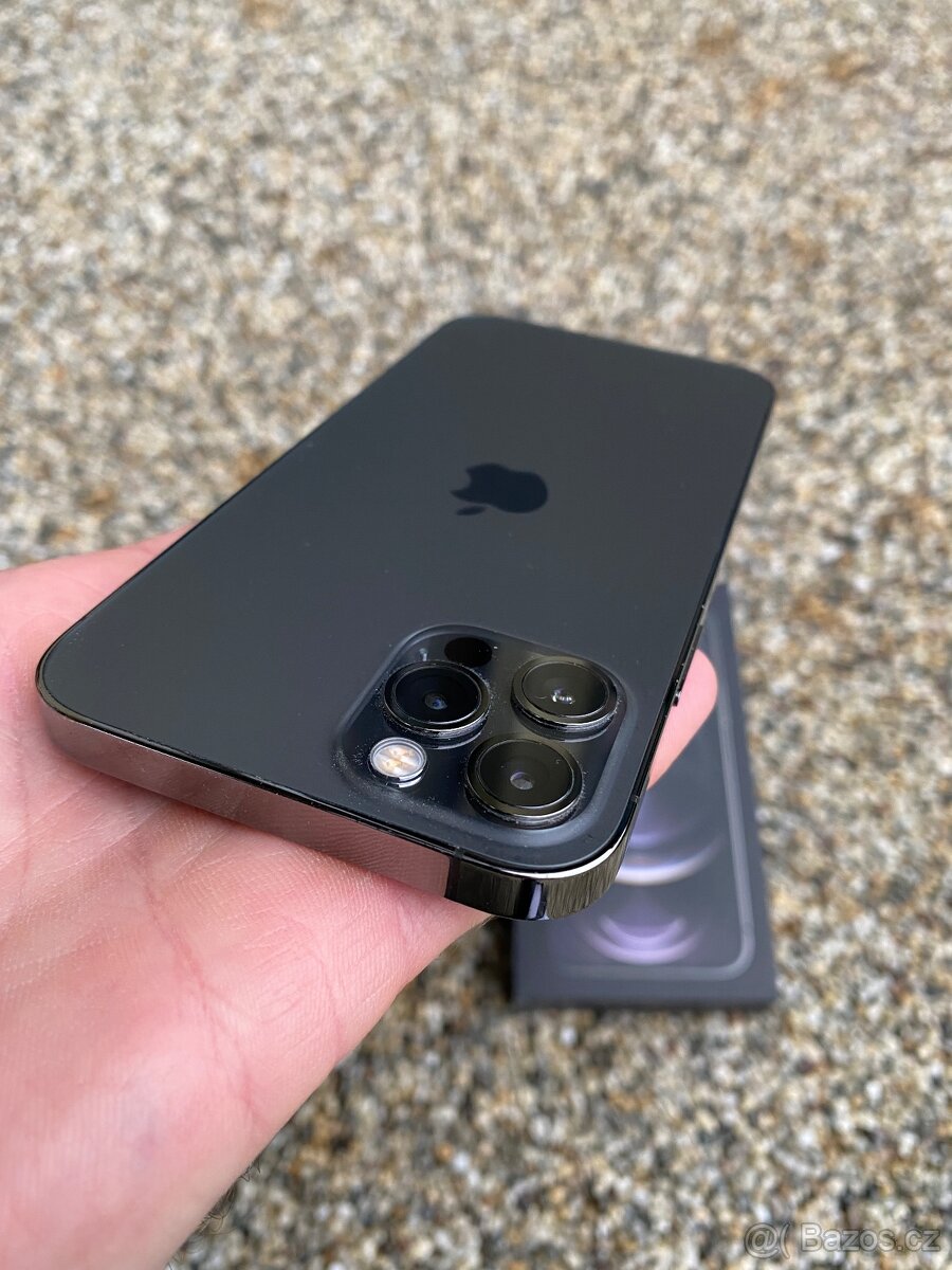 IPhone 12 Pro - baterie 96% - 5